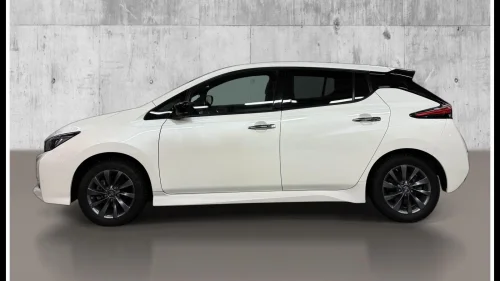 NISSAN Leaf 40kWh Tekna,40kWh,Varmepumpe,Skinn,Rattvarme,BOSE,Garanti