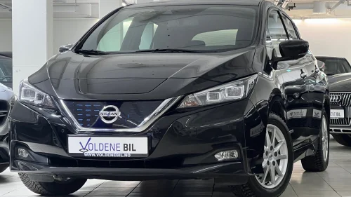 NISSAN LEAF 40kWh LAUNCH EDITION 40kwh AD.CRUISE-360-NAVI-BLIS-OPPV. RATT