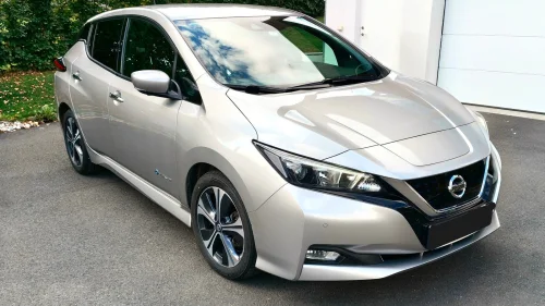 NISSAN LEAF 40kWh Nissan Leaf 2018 Launch Edition
