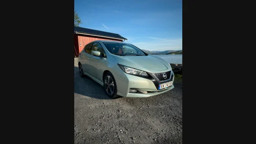 NISSAN LEAF 40kWh 40kWh Launch Edition