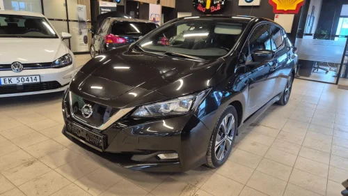 NISSAN LEAF 40kWh 2 eiere/Skinn/NY EU/ DAB/ 360 kamera/ TEKNA