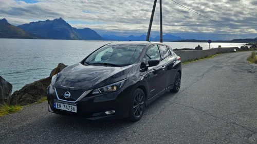 NISSAN LEAF 40kWh 40kWh Launch Edition