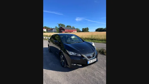 NISSAN LEAF 40kWh 40kWh Launch Edition