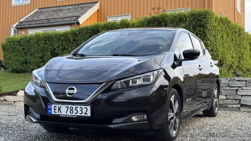NISSAN LEAF 40kWh 40kWh Launch Edition