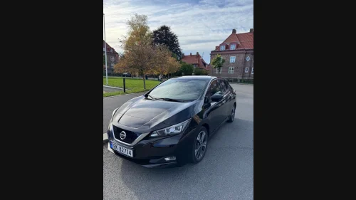 NISSAN LEAF 40kWh 40kWh N-Connecta ACC XENON +++