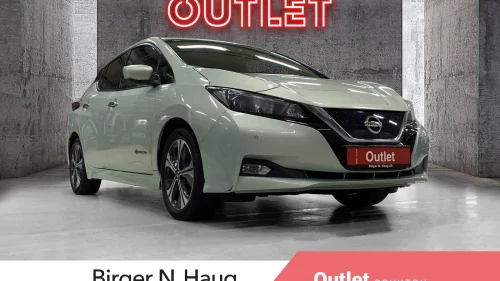 NISSAN LEAF 40kWh 40kWh Launch Edition /ACC/360KAMERA/RATT VARMER/