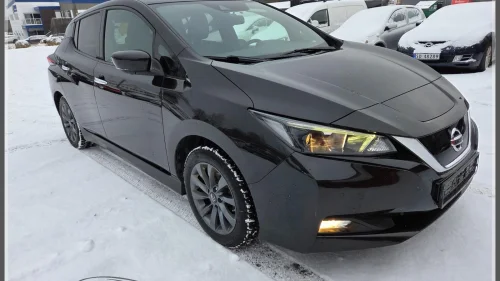 NISSAN Leaf 40kWh 40kWh N-Connecta 150hk 270 - 280 WLTP-rekkevidde.