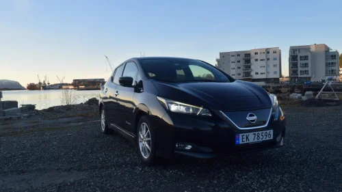 NISSAN LEAF 40kWh 40kWh Launch Edition