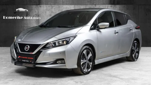 NISSAN LEAF 40kWh 40kWh 150hk // 360kam, ACC, Rattvarme, LED-bar++