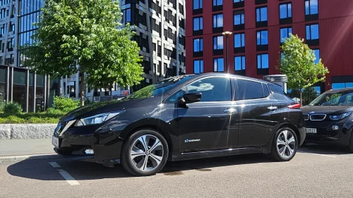 NISSAN LEAF 40kWh 40kWh Launch Edition