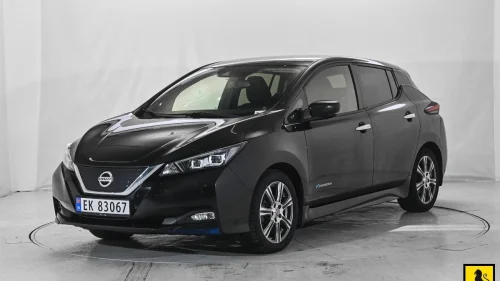NISSAN LEAF 40kWh 40 KWH ACC 360-KAMERA NAVI VARMER RATTVARME ISOFIX S+V