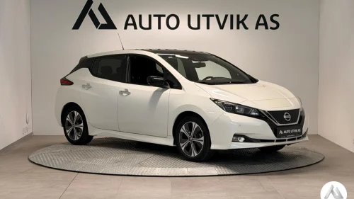 NISSAN Leaf 40kWh /EN EIER/NY SERVICE/KEYLESS/ACC/R.VARME/DAB/40kWh/270KM