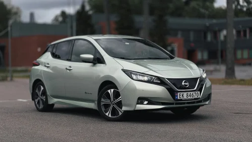 NISSAN LEAF 40kWh 40kWh Launch Edition