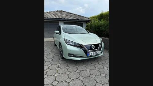 NISSAN LEAF 40kWh 40kWh Launch Edition