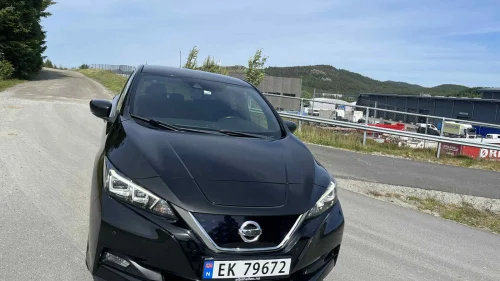 NISSAN LEAF 40kWh 40kWh Acenta