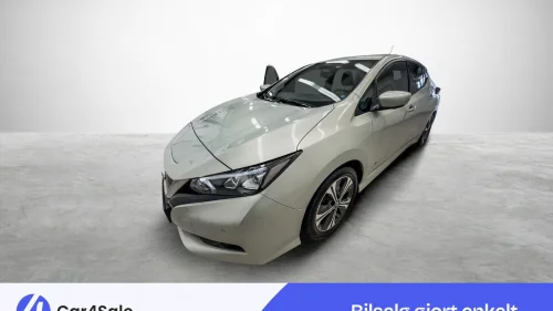 NISSAN LEAF 40kWh 40kWh 270km / ACC / Del-skinn / Kamera / Navi / Norsk +