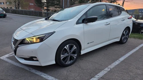 NISSAN Leaf 40kWh