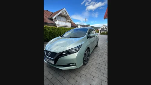 NISSAN LEAF 40kWh 40kWh Launch Edition