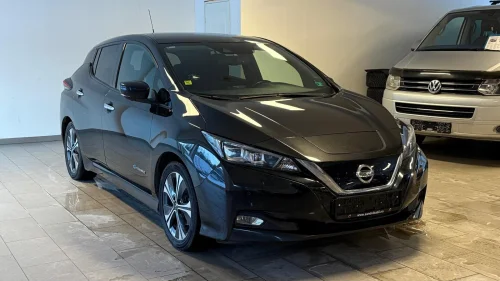 NISSAN LEAF 40kWh 40kWh Launch Edition ACC E-Pedal EU-02.28 2 Eiere Norsk