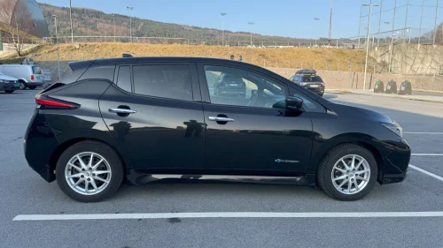NISSAN LEAF 40kWh