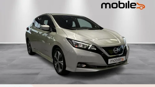 NISSAN LEAF 40kWh 40kWh N-Connecta/360kam/Carplay/Rattvarme/DAB/ACC/EU27+