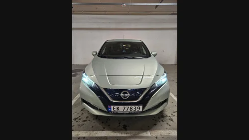 NISSAN LEAF 40kWh 40kWh Launch Edition