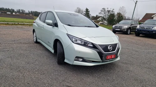 NISSAN LEAF 40kWh 40kWh Acenta