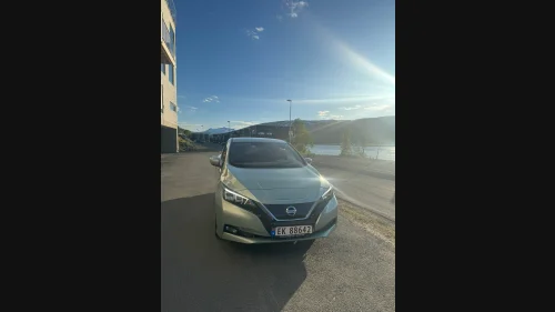NISSAN LEAF 40kWh 40kWh Launch Edition