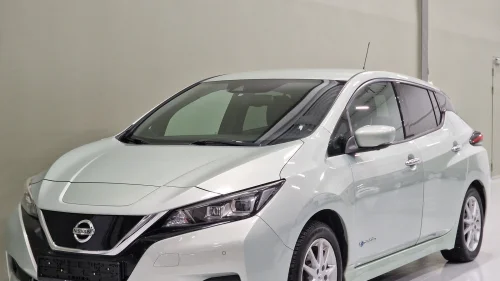 NISSAN LEAF 40kWh 40kWh N- 270 km/Keyless/Kamera/Navi/Acc/Dab/Cruise