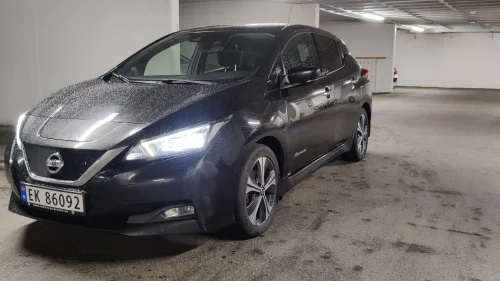 NISSAN LEAF 40kWh 40kWh Tekna