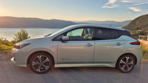 NISSAN LEAF 40kWh 40kWh Launch Edition