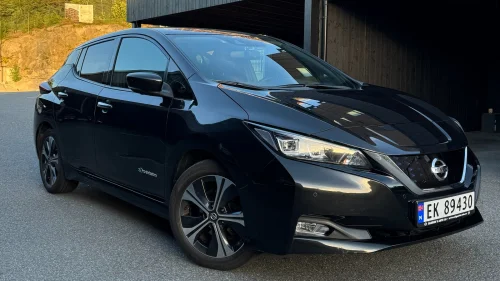 NISSAN LEAF 40kWh 40kWh Launch Edition