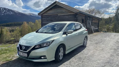 NISSAN LEAF 40kWh 40kWh Launch Edition