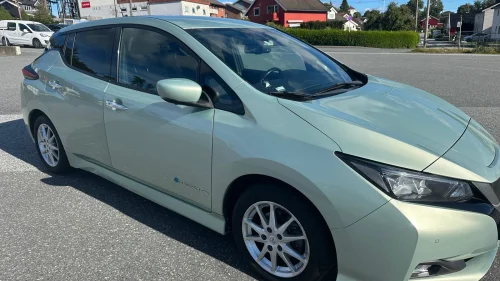 NISSAN LEAF 40kWh