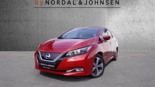 NISSAN LEAF 40kWh 40kWh N-CONNECTA NAVI 360KAM ADAPTIVCRUISE DAB++