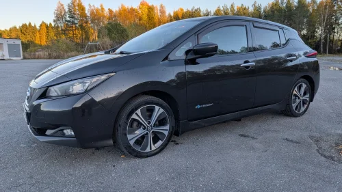 NISSAN LEAF 40kWh 40kWh Launch Edition