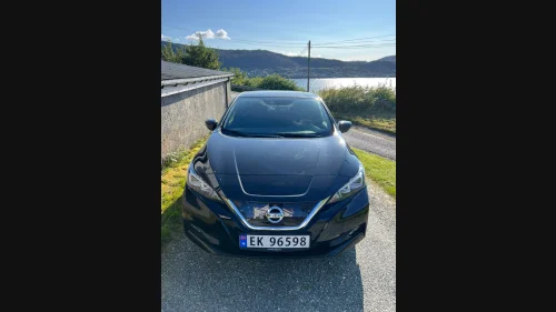 NISSAN LEAF 40kWh 40kWh Launch Edition