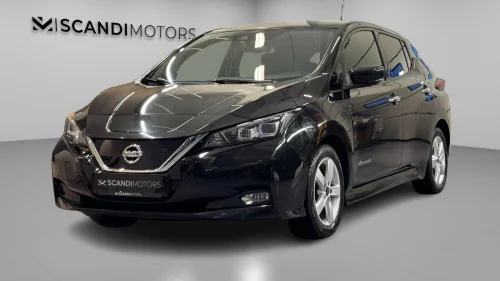 NISSAN LEAF 40kWh 40kWh / 270km / 360 kamera / Oppvarmet seter og rat