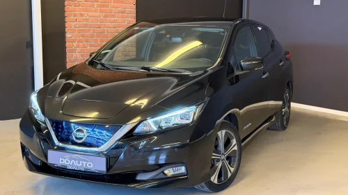 NISSAN LEAF 40kWh 40kWh/Ny Service/Norsk/360/CarPlay/Navi/NY Eu