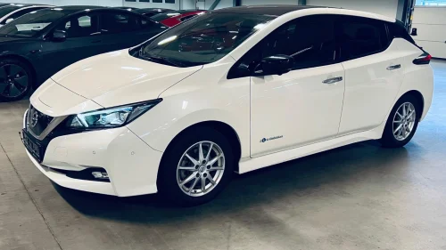 NISSAN LEAF 40kWh 40 Kwh - TEKNA - 360 grader k. - BOSE - Varmepumpe