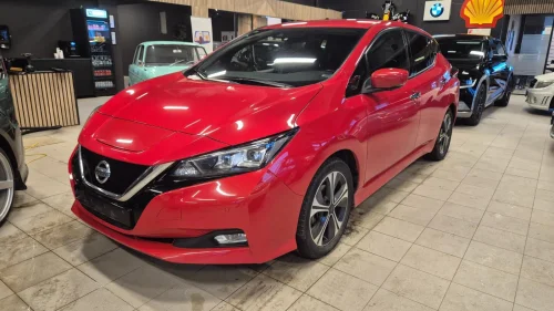 NISSAN LEAF 40kWh 40kWh.WLTP 270KM.R/KAM.150H/ EN EIER