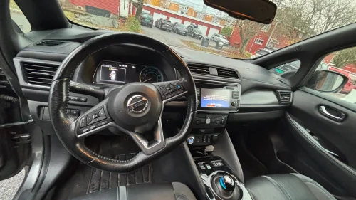 NISSAN LEAF 40kWh 40kWh Tekna