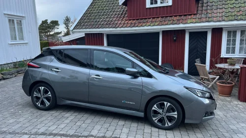 NISSAN LEAF 40kWh 40kWh Tekna Bose 360CAM Helskinn