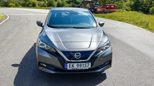NISSAN LEAF 40kWh 40kWh Tekna