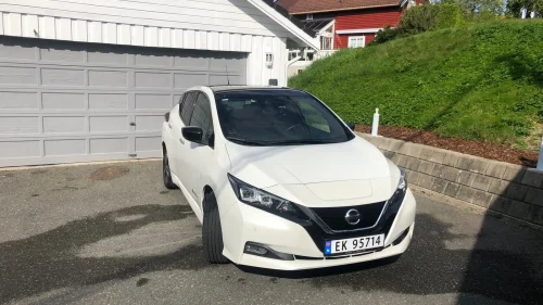 NISSAN LEAF 40kWh 40kWh Tekna
