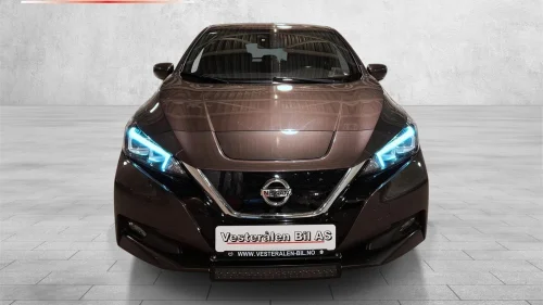 NISSAN LEAF 40kWh 40Kwh, Tekna, ACC, BT, BOSE, 360kamera, +++