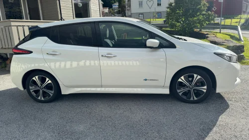 NISSAN LEAF 40kWh 40kWh N-Connecta