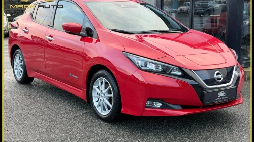 NISSAN LEAF 40kWh 40KWH / 270KM / DELSKINN / 360KAM / ACC / PROPILOT