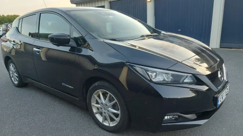 NISSAN LEAF 40kWh 40kWh Launch Edition