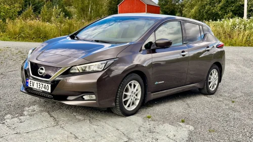 NISSAN LEAF 40kWh 40kWh N-Connecta, 360-kamera, Adaptiv cruise +++